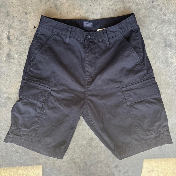 Men's Black Cargo Shorts - Picture 1 of 2